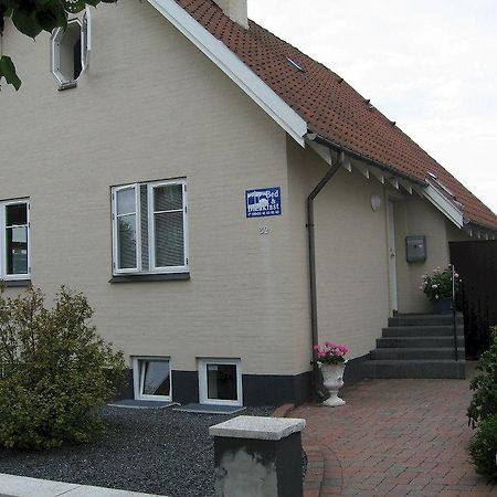 Amalie Bed And Breakfast & Apartments Odense Ngoại thất bức ảnh