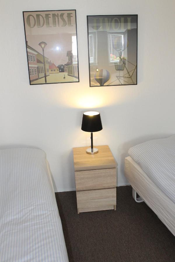 Amalie Bed And Breakfast & Apartments Odense Ngoại thất bức ảnh
