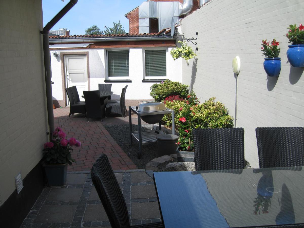 Amalie Bed And Breakfast & Apartments Odense Ngoại thất bức ảnh