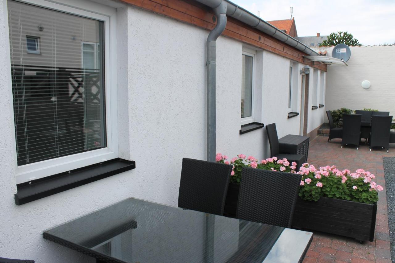 Amalie Bed And Breakfast & Apartments Odense Ngoại thất bức ảnh