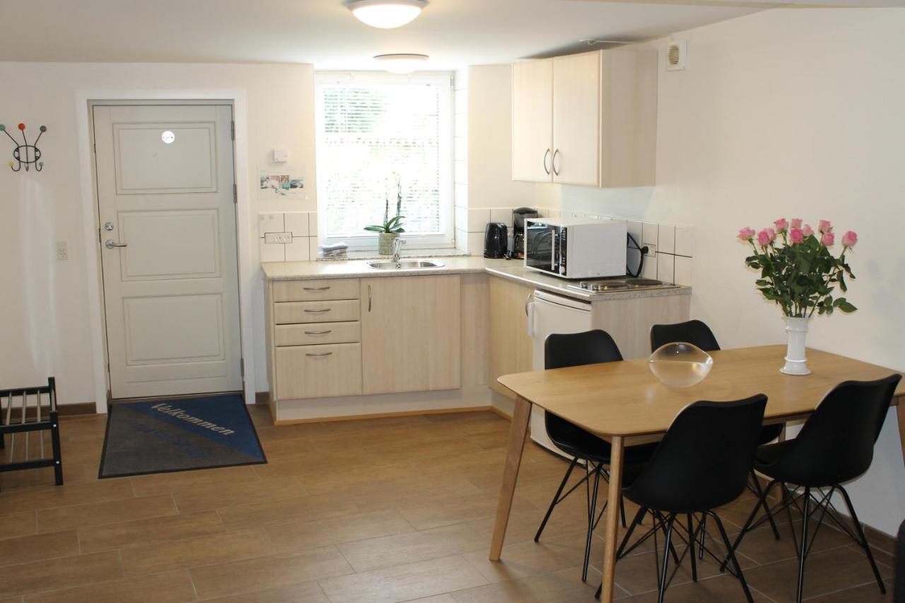 Amalie Bed And Breakfast & Apartments Odense Ngoại thất bức ảnh