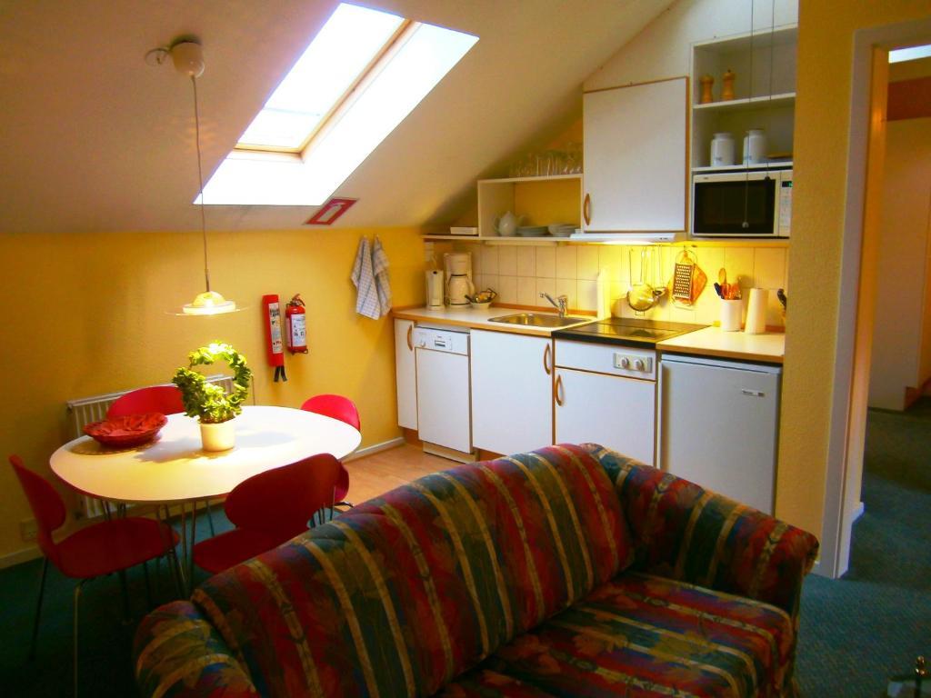 Amalie Bed And Breakfast & Apartments Odense Phòng bức ảnh