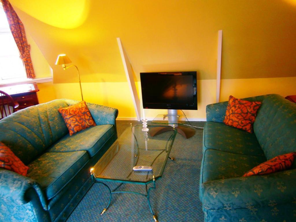 Amalie Bed And Breakfast & Apartments Odense Phòng bức ảnh
