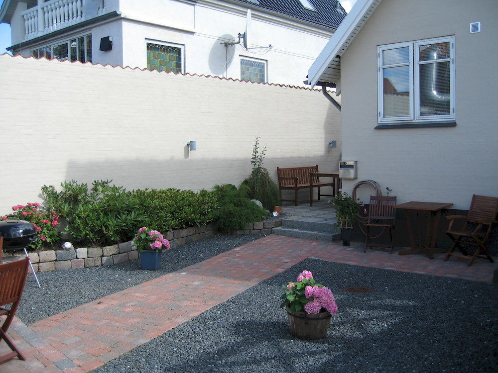 Amalie Bed And Breakfast & Apartments Odense Ngoại thất bức ảnh