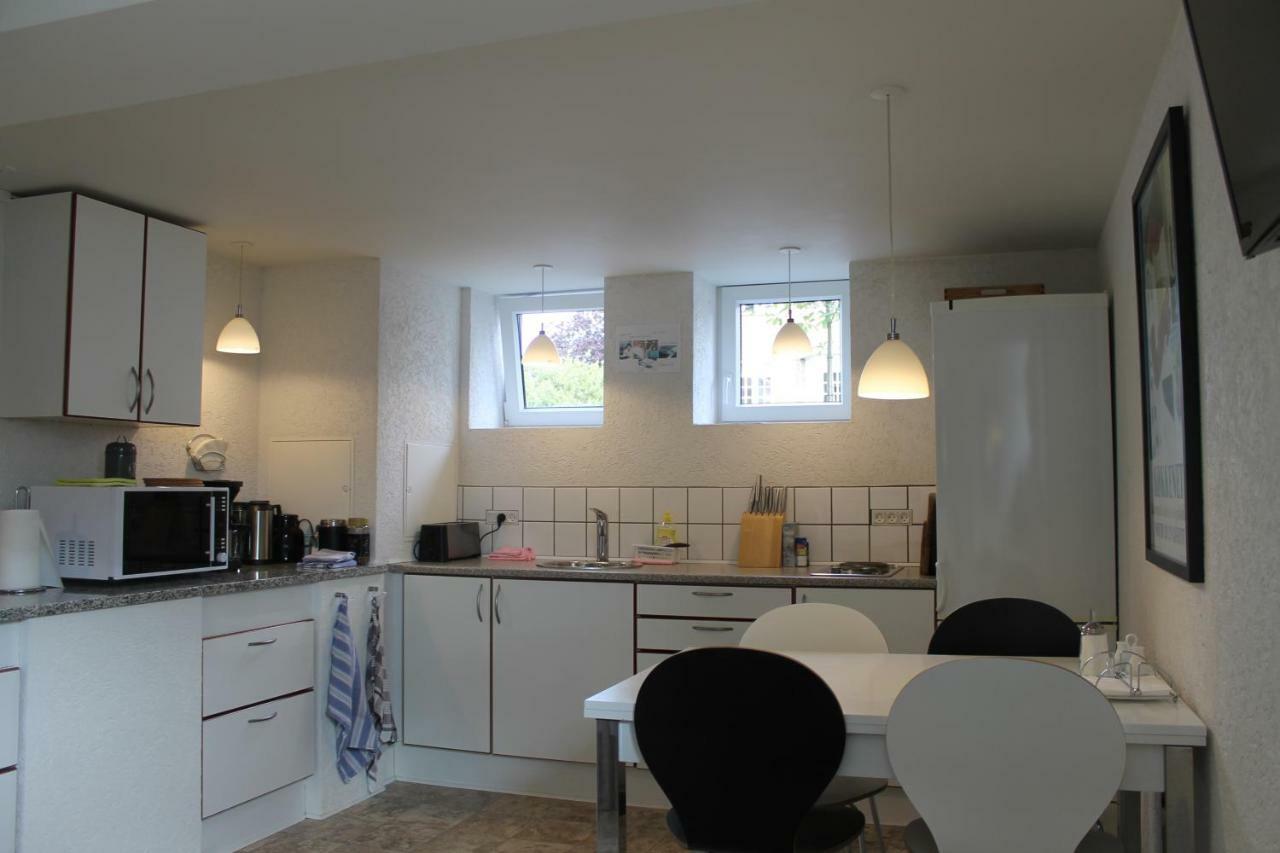 Amalie Bed And Breakfast & Apartments Odense Ngoại thất bức ảnh
