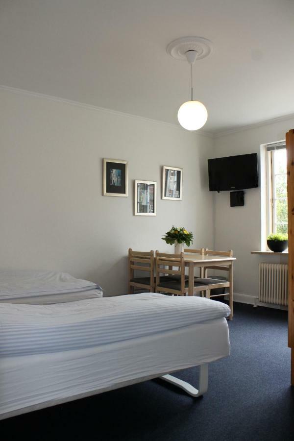 Amalie Bed And Breakfast & Apartments Odense Ngoại thất bức ảnh