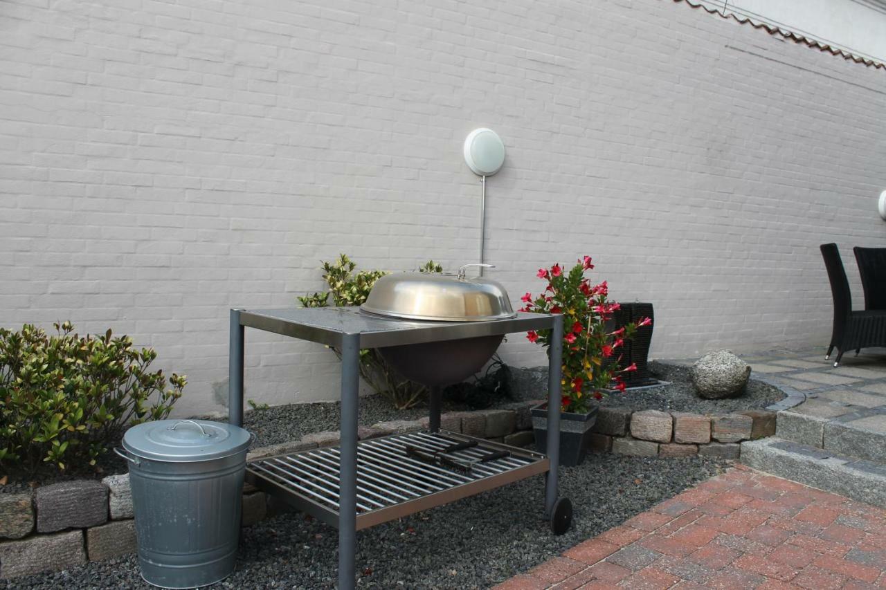 Amalie Bed And Breakfast & Apartments Odense Ngoại thất bức ảnh